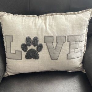 Love pet pillow dark grey & light grey
